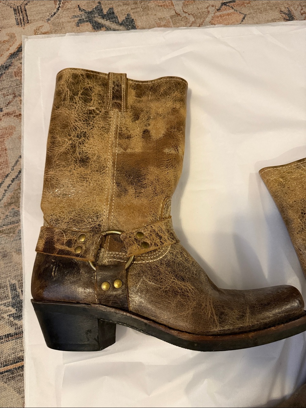 Frye Harness 12R Boots Women’s Distressed Tan brown Leather 9.5 - Picture 5 of 14